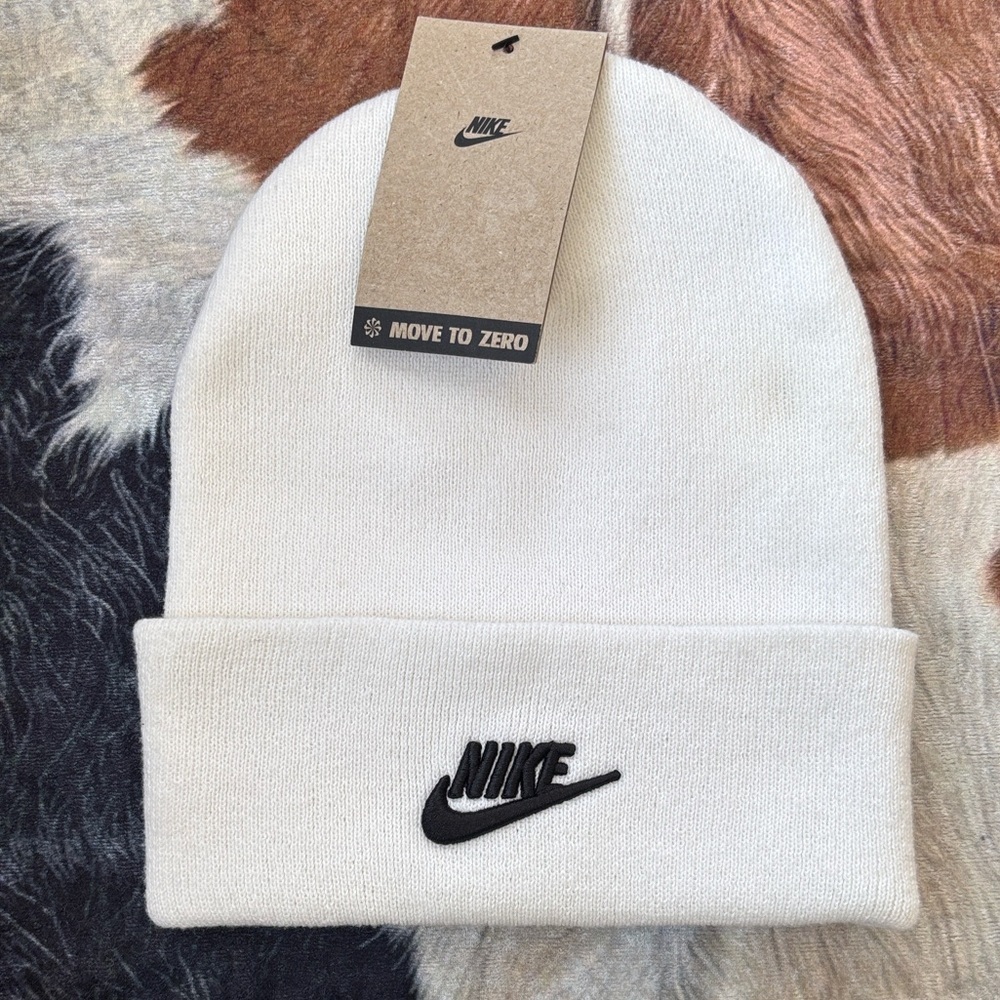 Brand New Nike Peak Futura Beanie Tall Cuff Stretch Knit Hat Unisex Fitted Cap